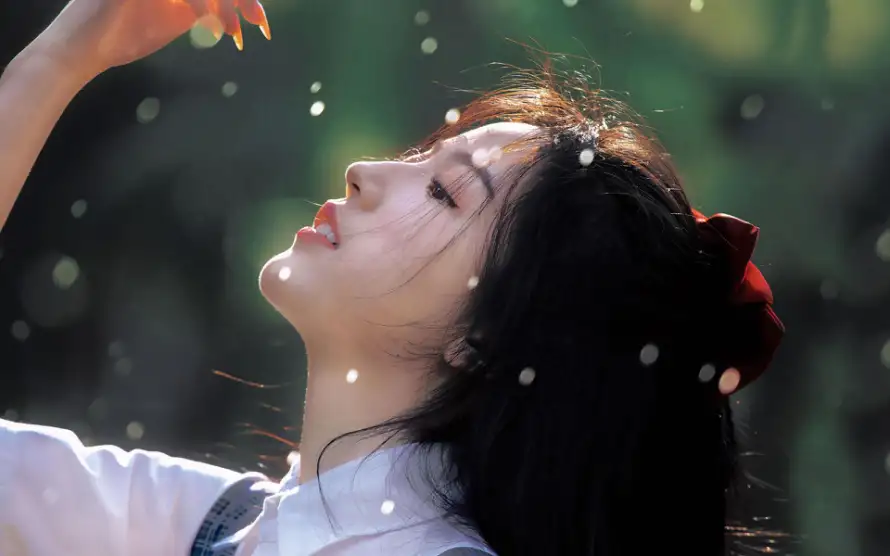 2k美女壁纸-氛围感和-热门的壁纸「哲风壁纸」