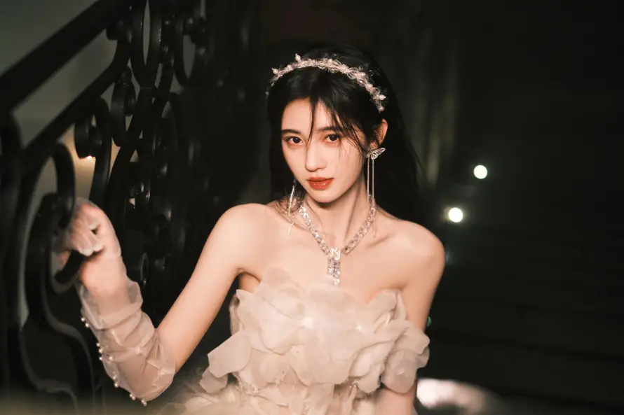4k美女壁纸-氛围感 - -免费下载「哲风壁纸」