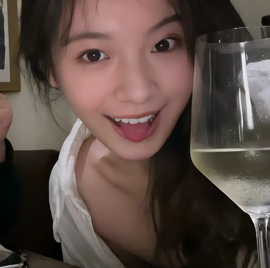 4k女演员壁纸 - 李庚希 - 电脑壁纸 - wallpaper「哲风壁纸」