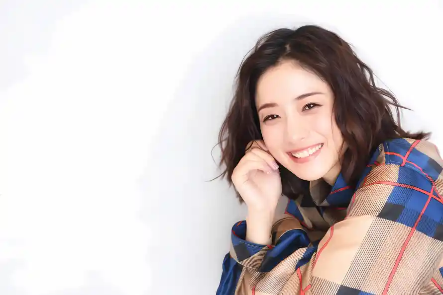 4k石原里美壁纸 - 日本女演员 - 电脑壁纸 - wallpaper「哲风壁纸」 4k石原里美壁纸 - 日本女演员 - 电脑壁纸 - wallpaper「哲风壁纸」