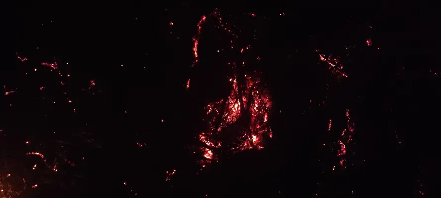 4k黑夜壁纸 - 火 - 电脑壁纸 - wallpaper「哲风壁纸」 4k黑夜壁纸 - 火 - 电脑壁纸 - wallpaper「哲风壁纸」