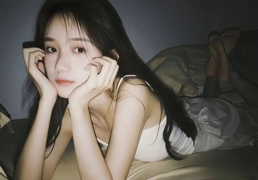 5k壁纸-亡妻回忆录和复古画风美女-免费下载「哲风壁纸」