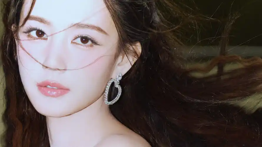 4k女明星壁纸 - 李一桐 - 电脑壁纸 - wallpaper「哲风壁纸」
