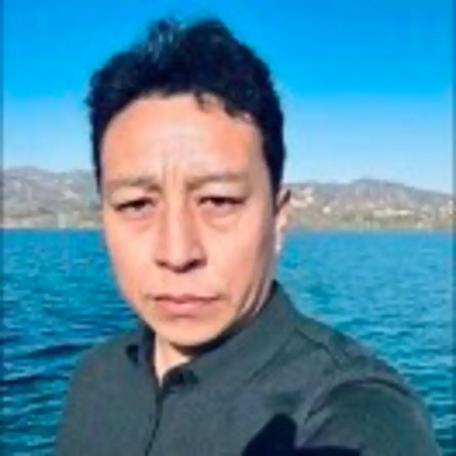 如履薄冰的头像