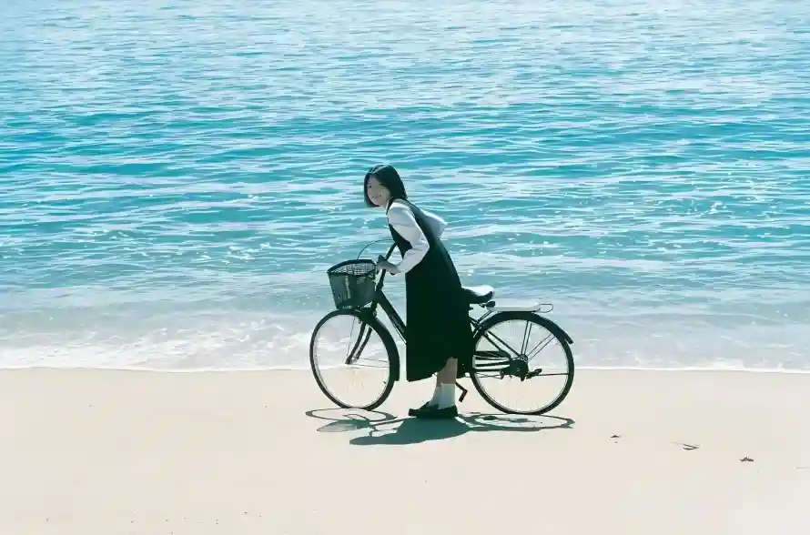 4k女孩壁纸 - 晴天 - 海边 - 蓝色「哲风壁纸」 4k女孩壁纸 - 晴天 - 海边 - 蓝色「哲风壁纸」