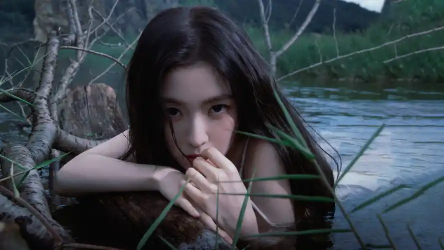 4k水中壁纸 - 美人 - 背景 - 长发「哲风壁纸」