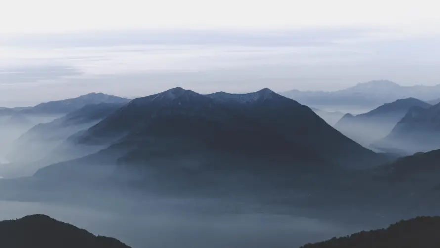 4k云雾壁纸 - 山 - 山峦 - 风景「哲风壁纸」