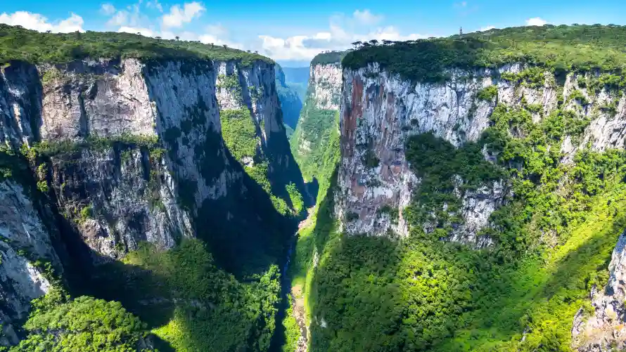 4k峡谷壁纸 - 绿意 - 风景 - 壮丽峡谷「哲风壁纸」