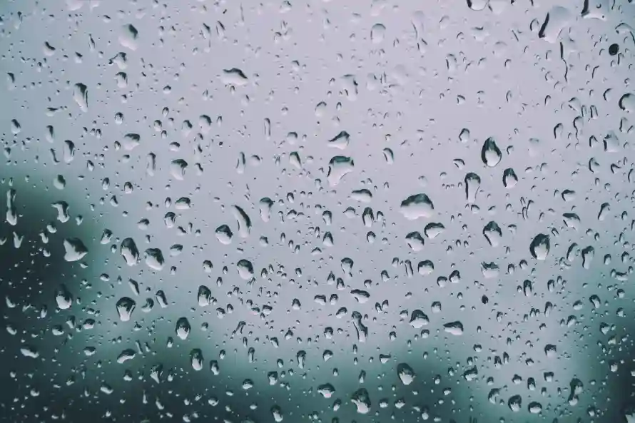 6k下雨壁纸-雨滴与雨幕-热门的壁纸「哲风壁纸」