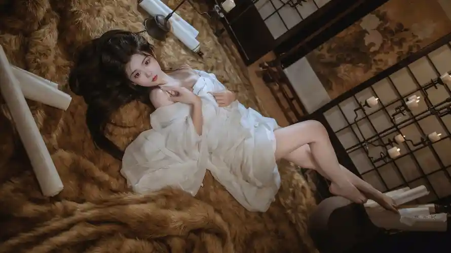 4k古装壁纸 - 美女 - 中式背景 - 优雅侧卧「哲风壁纸」