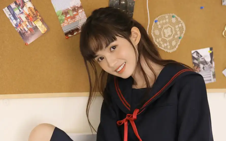 4k美女壁纸 - 水手服 - 少女写真 - 清新背景「哲风壁纸」