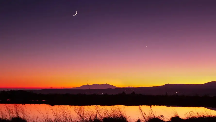 4k夕阳壁纸 - 自然 - 夕阳风景 - 暮色山脉「哲风壁纸」