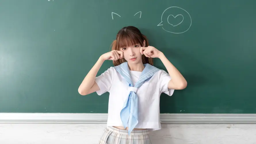 4k可爱壁纸 - 美少女 - 校园风格 - 爱心图案「哲风壁纸」