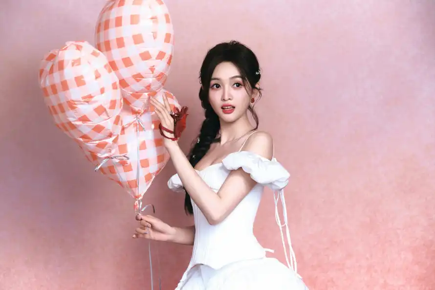4k写真壁纸 - 气球 - 甜美 - 吴宣仪「哲风壁纸」