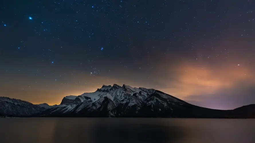 4k夜空壁纸 - 山顶 - 星星 - 星空「哲风壁纸」 4k夜空壁纸 - 山顶 - 星星 - 星空「哲风壁纸」