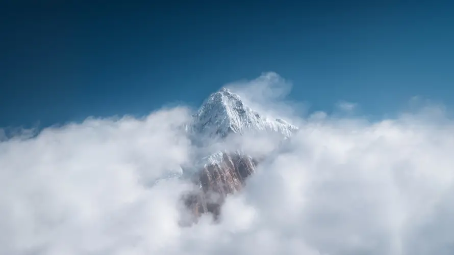 4k云海景观壁纸 - 大山风光 - 山顶云雾 - 高山美景「哲风壁纸」