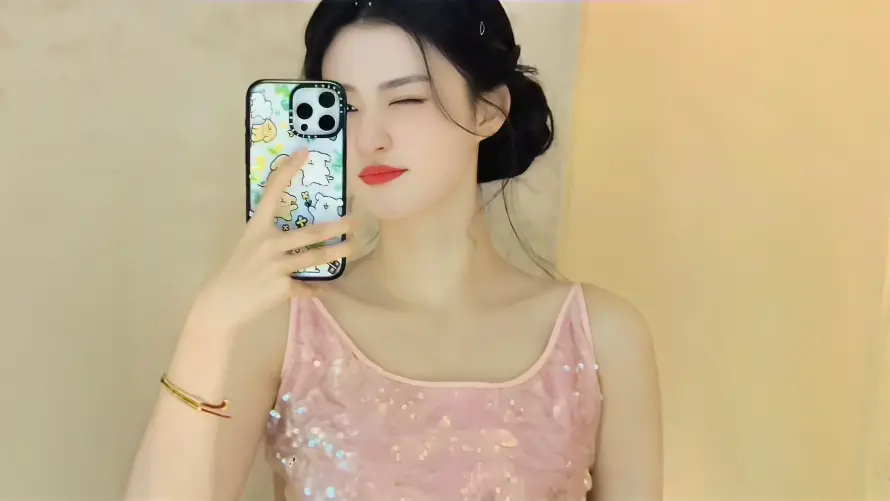 4k美女壁纸 - 王楚然 - 明星美照 - 粉色穿搭「哲风壁纸」
