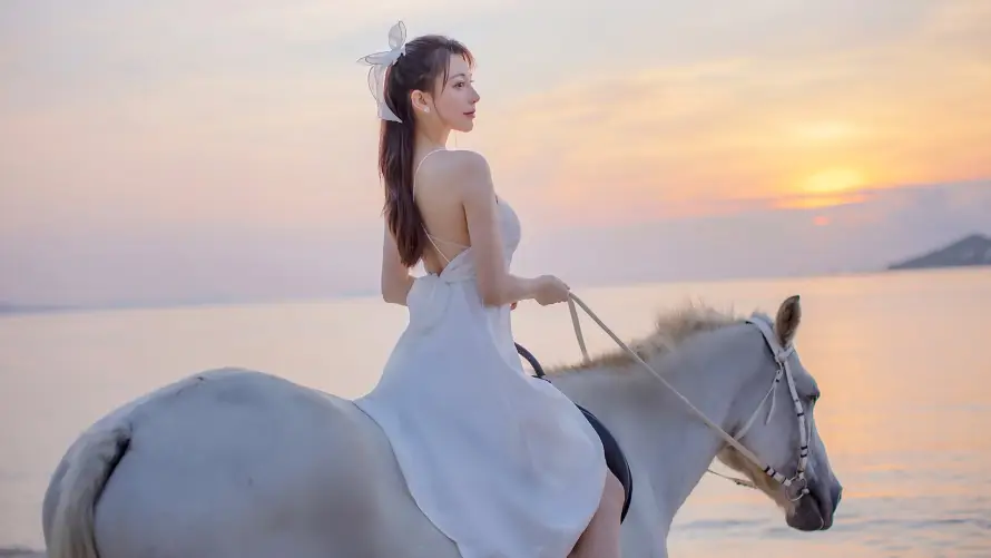 4k日落壁纸 - 海边 - 美女 - 骑马「哲风壁纸」