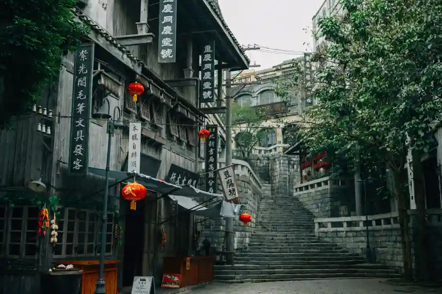 2k小巷壁纸-石板路与重庆-重庆老城街壁纸推荐「哲风壁纸」
