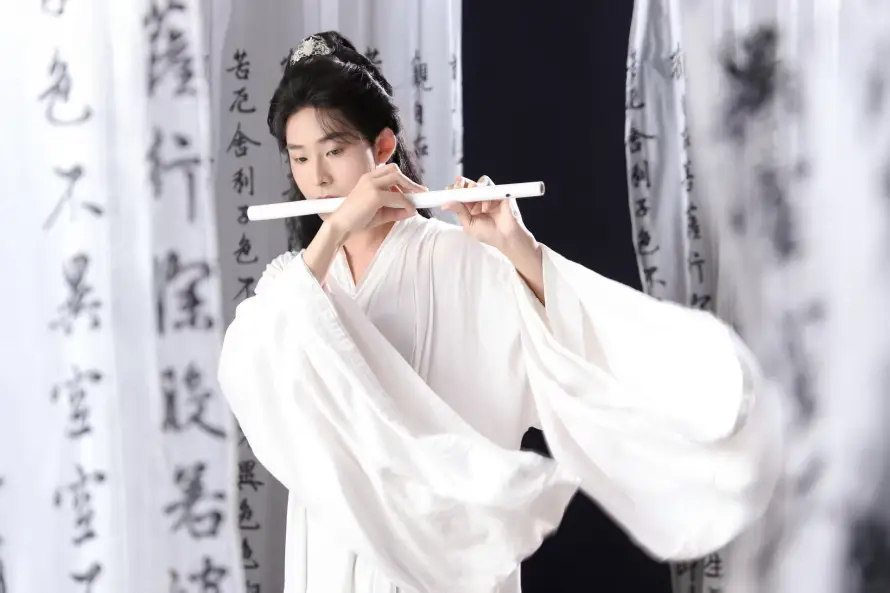 4k古装壁纸 - 古风 - 吹笛 - 白衣「哲风壁纸」