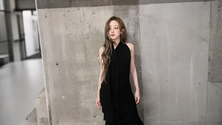 2k气质壁纸-女明星与长发-时尚穿搭壁纸分享「哲风壁纸」