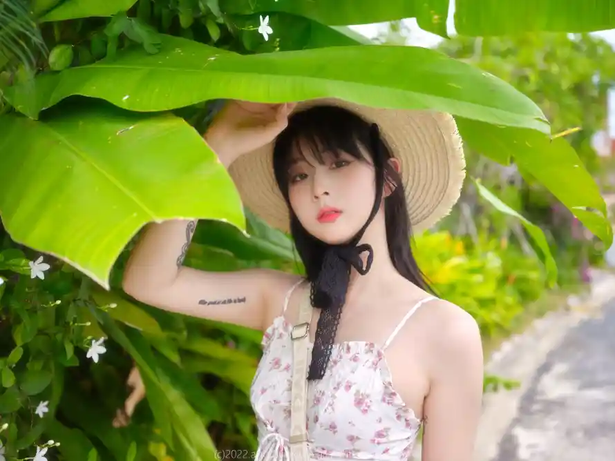 4k写真壁纸 - 户外 - 绿植 - 美女「哲风壁纸」 4k写真壁纸 - 户外 - 绿植 - 美女「哲风壁纸」