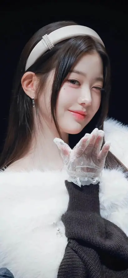 4k发箍壁纸 - 迷人 - 手机壁纸 - 毛绒服饰「哲风壁纸」