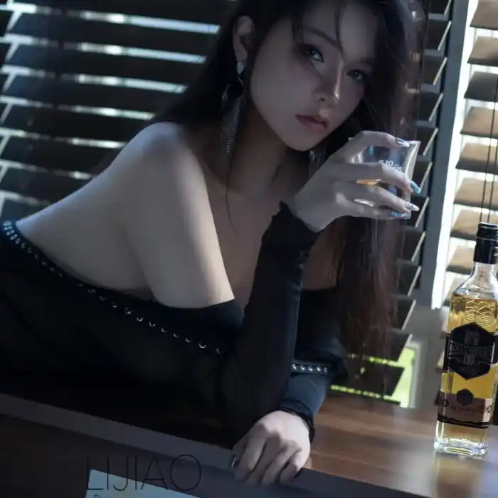 来人，喂公子吃饼的头像