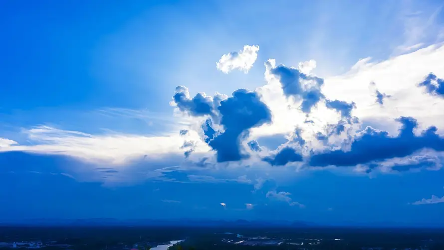 4k白云壁纸-丁达尔 - 蓝天-自然景观热门的壁纸「哲风壁纸」