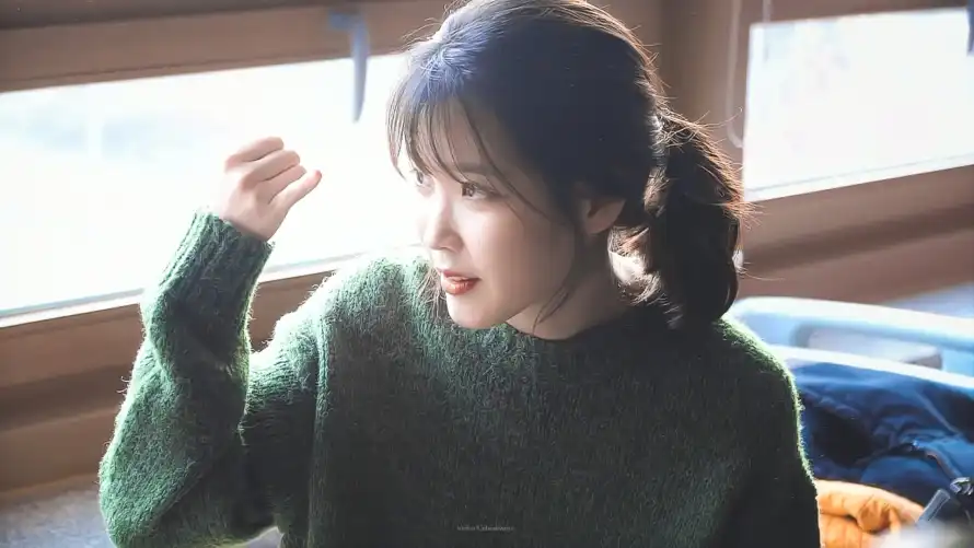 4kIU壁纸 - 室内 - 日常 - 窗户「哲风壁纸」 4kIU壁纸 - 室内 - 日常 - 窗户「哲风壁纸」