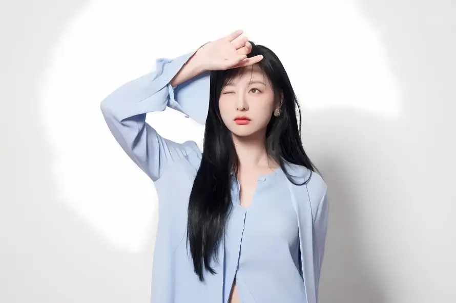 4k气质壁纸 - 衬衣 - 长发 - 金智媛「哲风壁纸」 4k气质壁纸 - 衬衣 - 长发 - 金智媛「哲风壁纸」