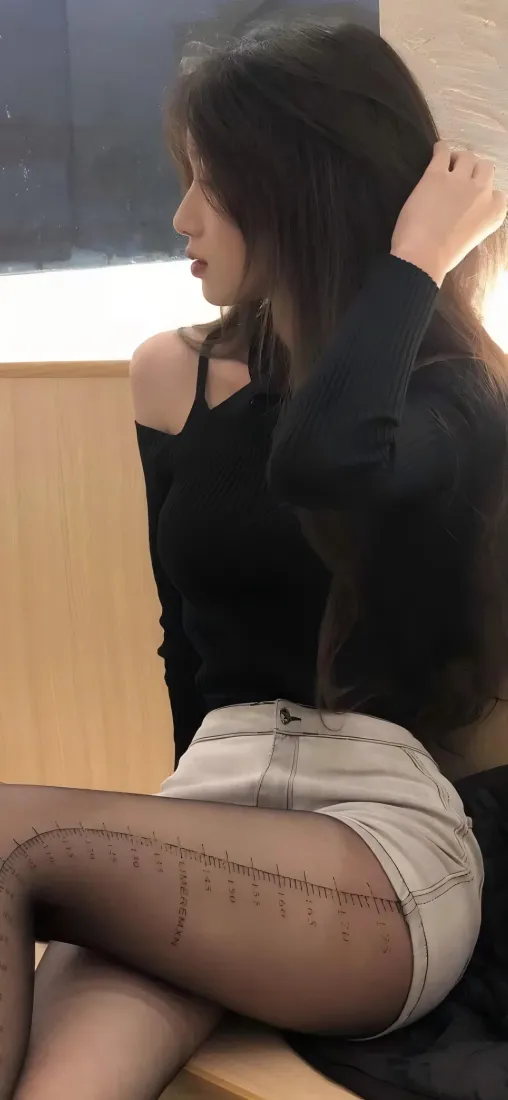 美女黑丝手机壁纸｜性感美女黑丝背景图片 - 时尚诱惑「哲风壁纸」