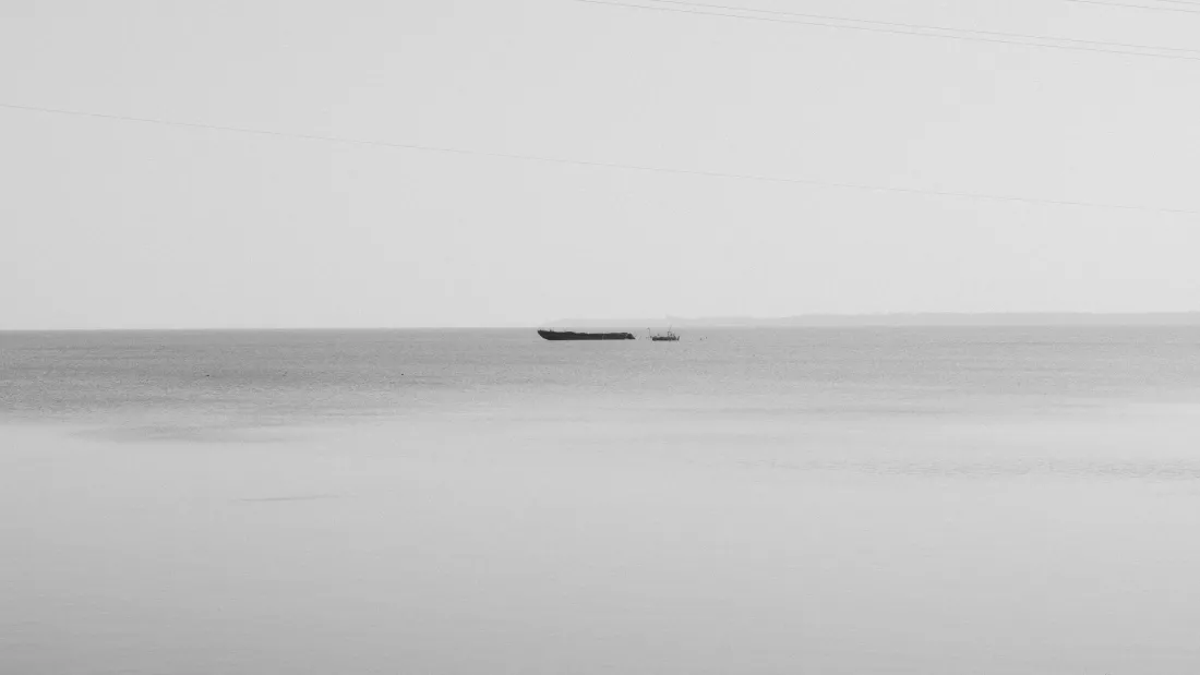 4k船风景壁纸｜海上船只背景图片 - 静谧风光「哲风壁纸」