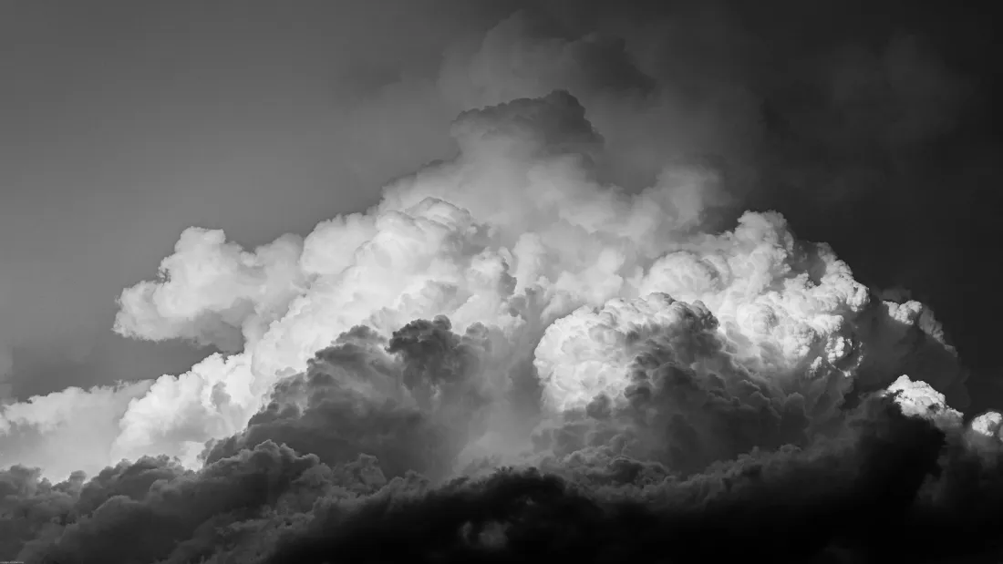 4k黑白云海壁纸｜天空背景 - 风景「哲风壁纸」