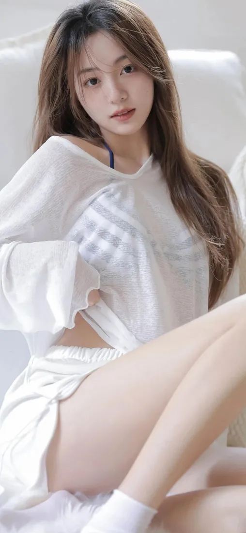 白衣美女手机壁纸｜居家背景图片 - 清纯「哲风壁纸」